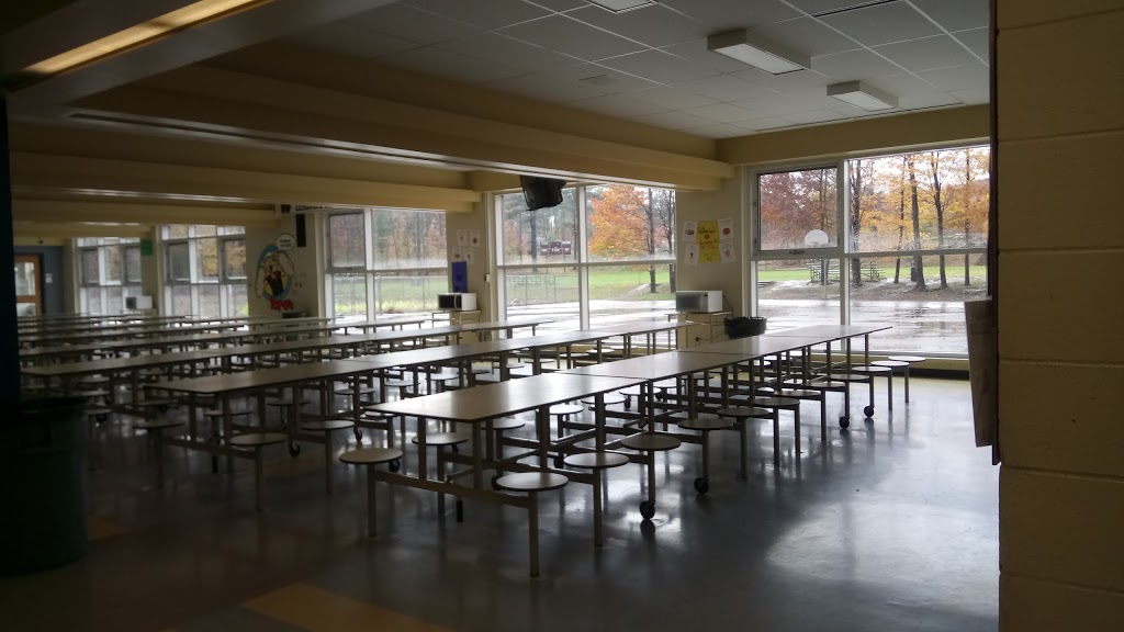 Westwood High School | 2800 Rue du Bordelais, Saint-Lazare, QC J7T 3E3, Canada | Phone: (514) 798-4500
