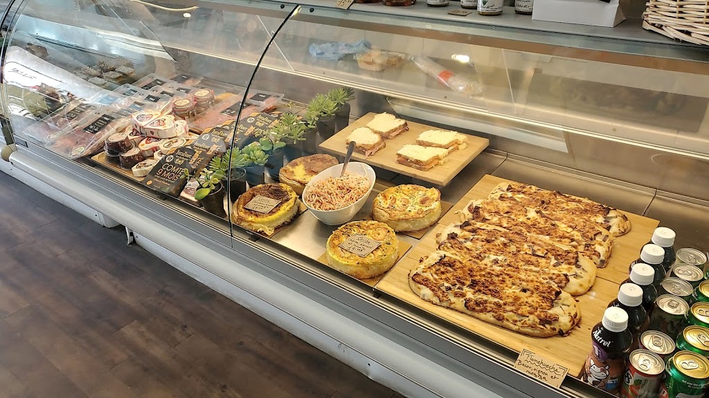 Patisserie Maison Mallet Île Bizard | 387 Rue Cherrier, LÎle-Bizard—Sainte-Geneviève, QC H9C 1E8, Canada | Phone: (514) 626-0002
