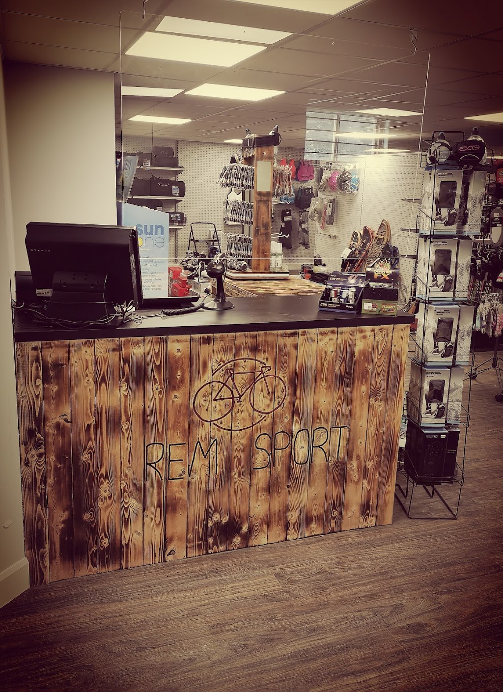 Rem sport | 99 A Bd Bégin, Sainte-Claire, QC G0R 2V0, Canada | Phone: (418) 883-3055