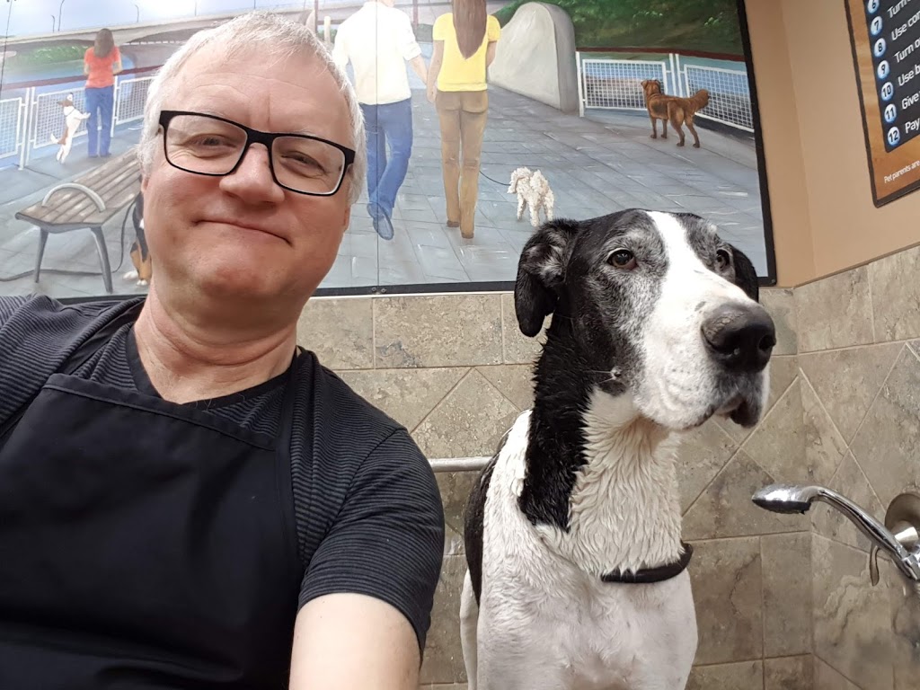 Pet Valu | 7 Assiniboine Dr, Saskatoon, SK S7K 1H1, Canada | Phone: (306) 955-5099