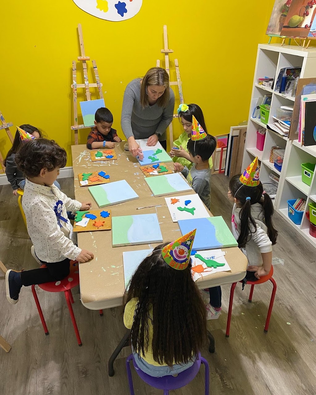 HIVE5 Kids STEAM Center And AFTER SCHOOL | 17680 Leslie St, Newmarket, ON L3Y 3E4, Canada | Phone: (437) 335-5050