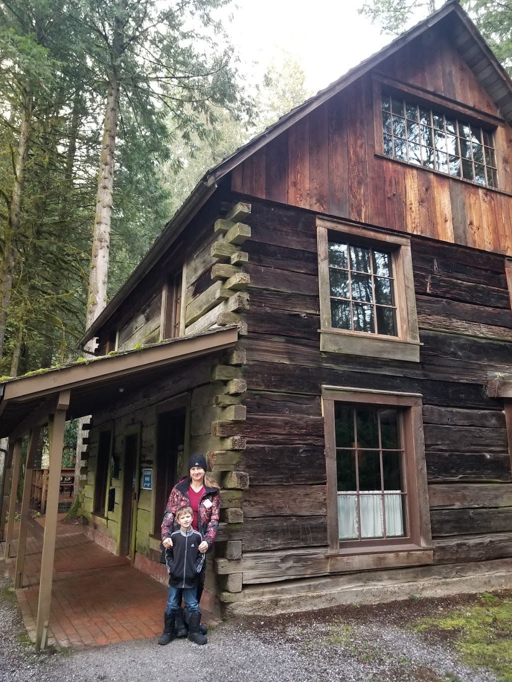Snowater Resort | 10500 Mt Baker Hwy, Deming, WA 98244, USA | Phone: (360) 599-2724