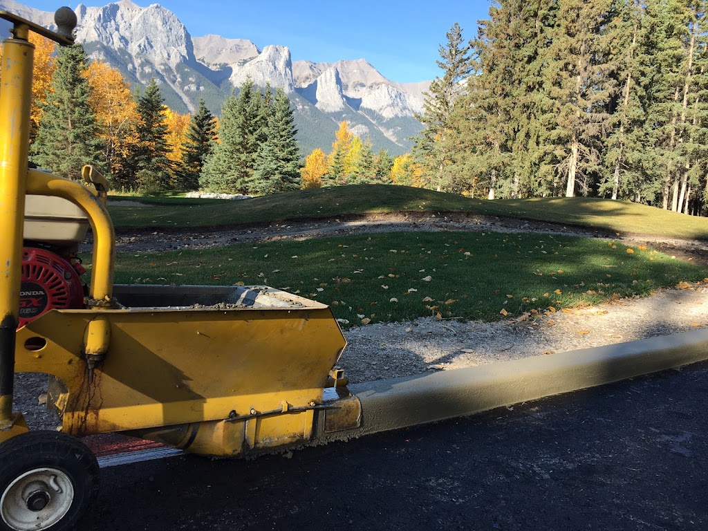 CurbMaster Concrete and Landscape | 1519 41 Ave SE, Calgary, AB T2G 1X7, Canada | Phone: (403) 240-2526