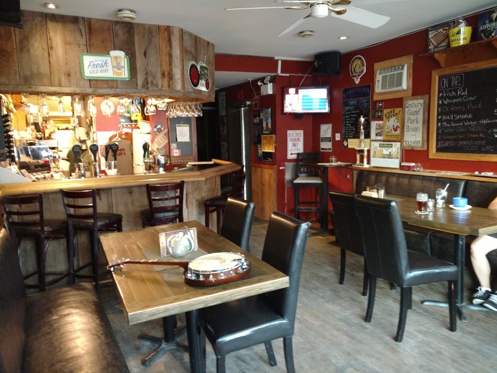 That Little Pub | 26 Bridge St W, Campbellford, ON K0L 1L0, Canada | Phone: (705) 653-0001