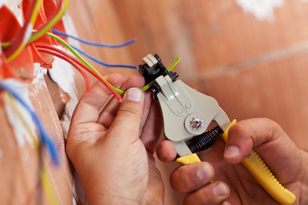 Canadian Electrical Services | 1235 Fairview St Suite 105, Burlington, ON L7S 2K9, Canada | Phone: (905) 681-3940