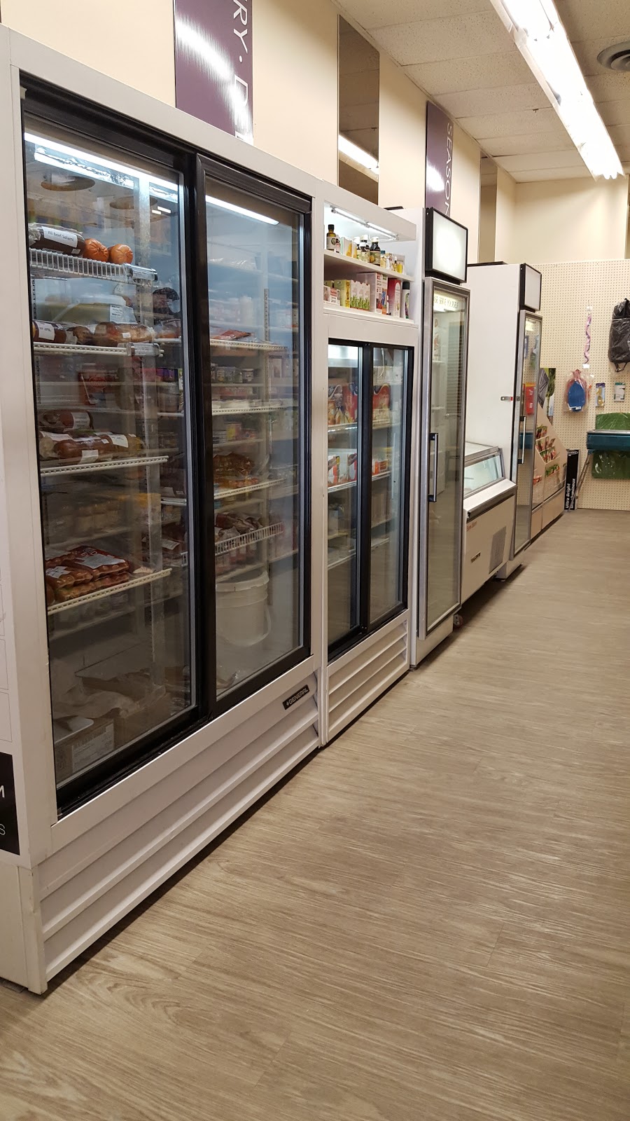 Euro Store | 276 Main St, Steinbach, MB R5G 1Y8, Canada | Phone: (204) 346-0377
