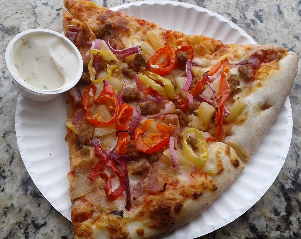 Pizzaville | 960 Southdown Rd, Mississauga, ON L5J 2Y4, Canada | Phone: (416) 736-3636