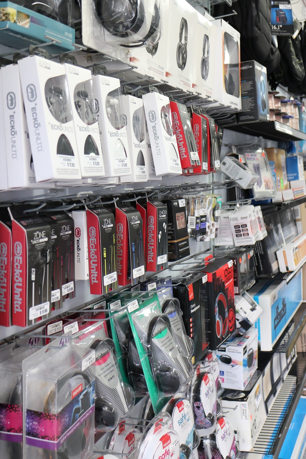 Bad Robot Computers & Electronics | 10104 Main St, Summerland, BC V0H 1Z0, Canada | Phone: (250) 494-1844