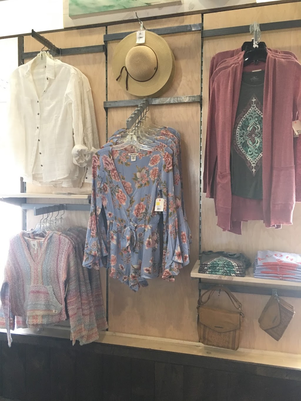 Buckeye Surf | 12 Bolton St, Bobcaygeon, ON K0M 1A0, Canada | Phone: (705) 738-9283