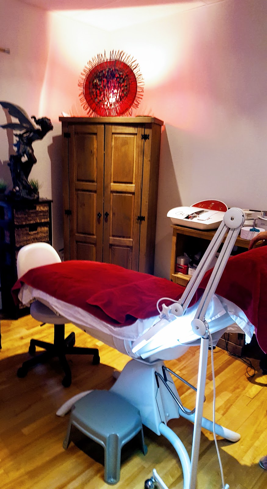 Institut Beauté Camélia | 47 Rue Drummond, Granby, QC J2G 2S3, Canada | Phone: (450) 558-0616