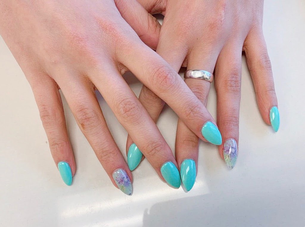 Amys Nail Salon | 8279 Lundys Ln, Niagara Falls, ON L2H 1H5, Canada | Phone: (289) 296-1007