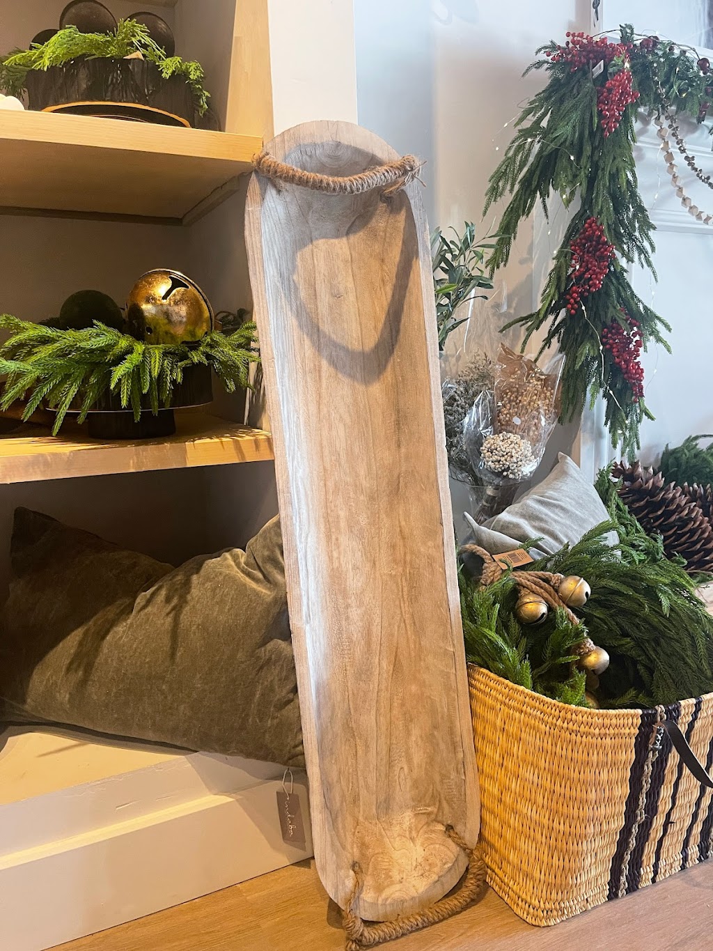 Willow and Lace Home | 22478 Adelaide Rd, Mount Brydges, ON N0L 1W0, Canada | Phone: (905) 870-9368