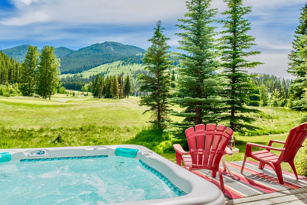Lone Wolf Chalet | 1856 Greywolf Dr, Panorama, BC V0A 1T0, Canada | Phone: (403) 812-1688