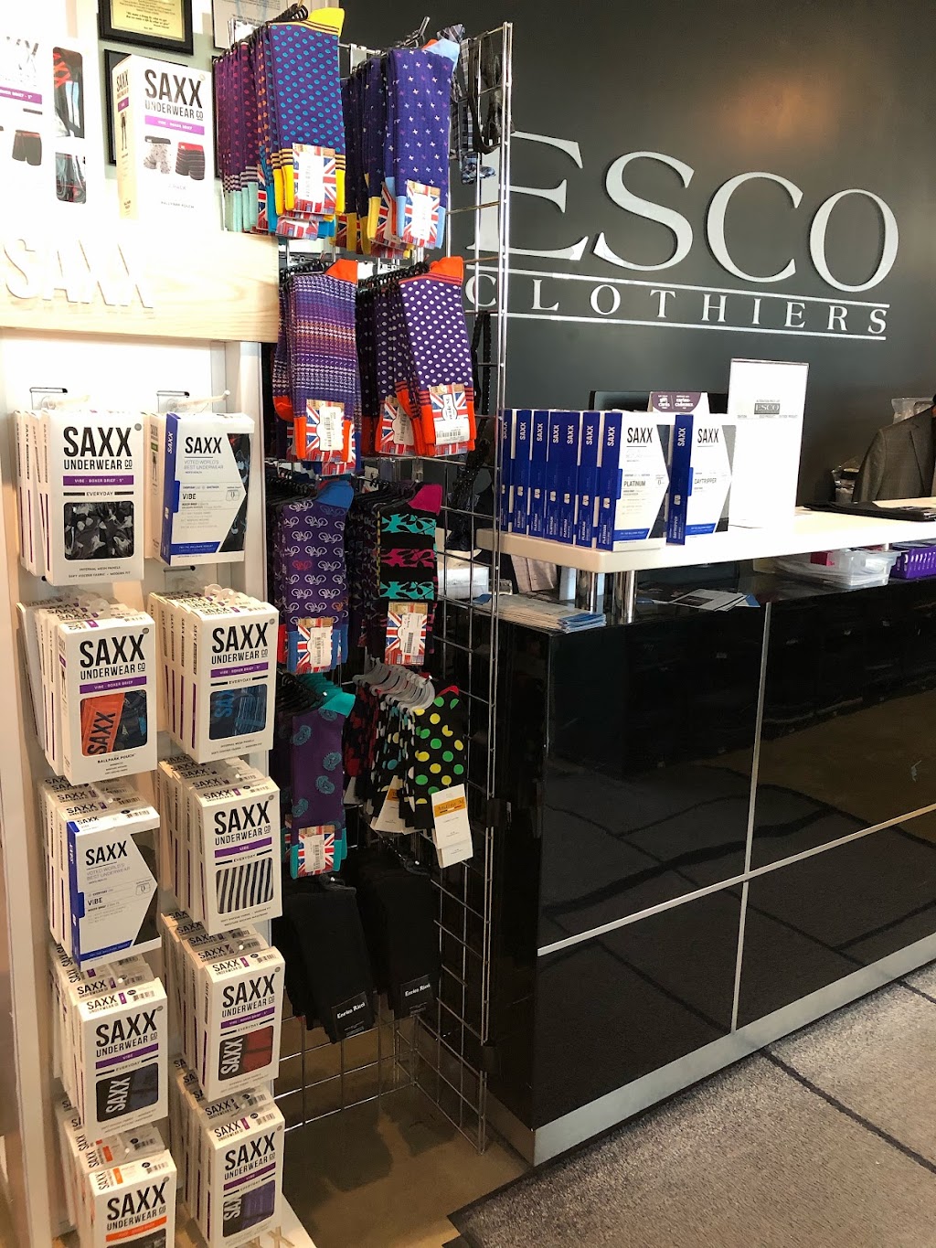 ESCO CLOTHIERS | 6970 Edwards Blvd, Mississauga, ON L5T 2W2, Canada | Phone: (905) 564-7677