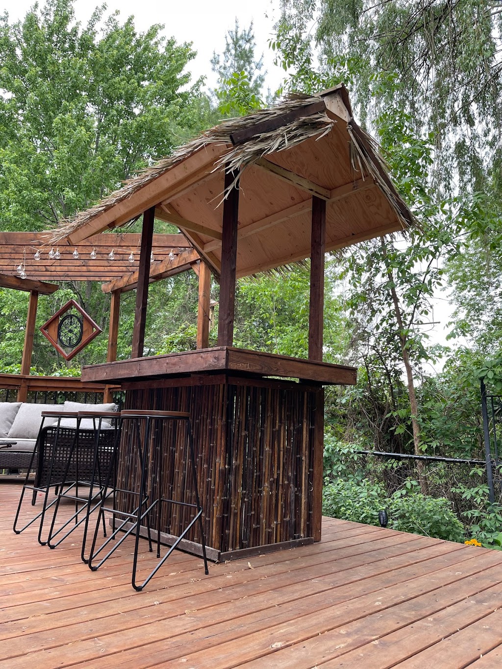 CrateWorks Rustic Bars | 1385 Drummond Line, Otonabee-South Monaghan, ON K9J 6X8, Canada | Phone: (705) 772-3586