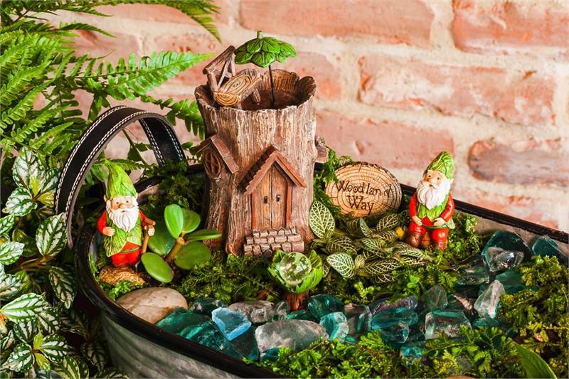 The Flower Spot Garden Centre | 5839 Okanagan Landing Rd, Vernon, BC V1H 1M3, Canada | Phone: (250) 549-0896