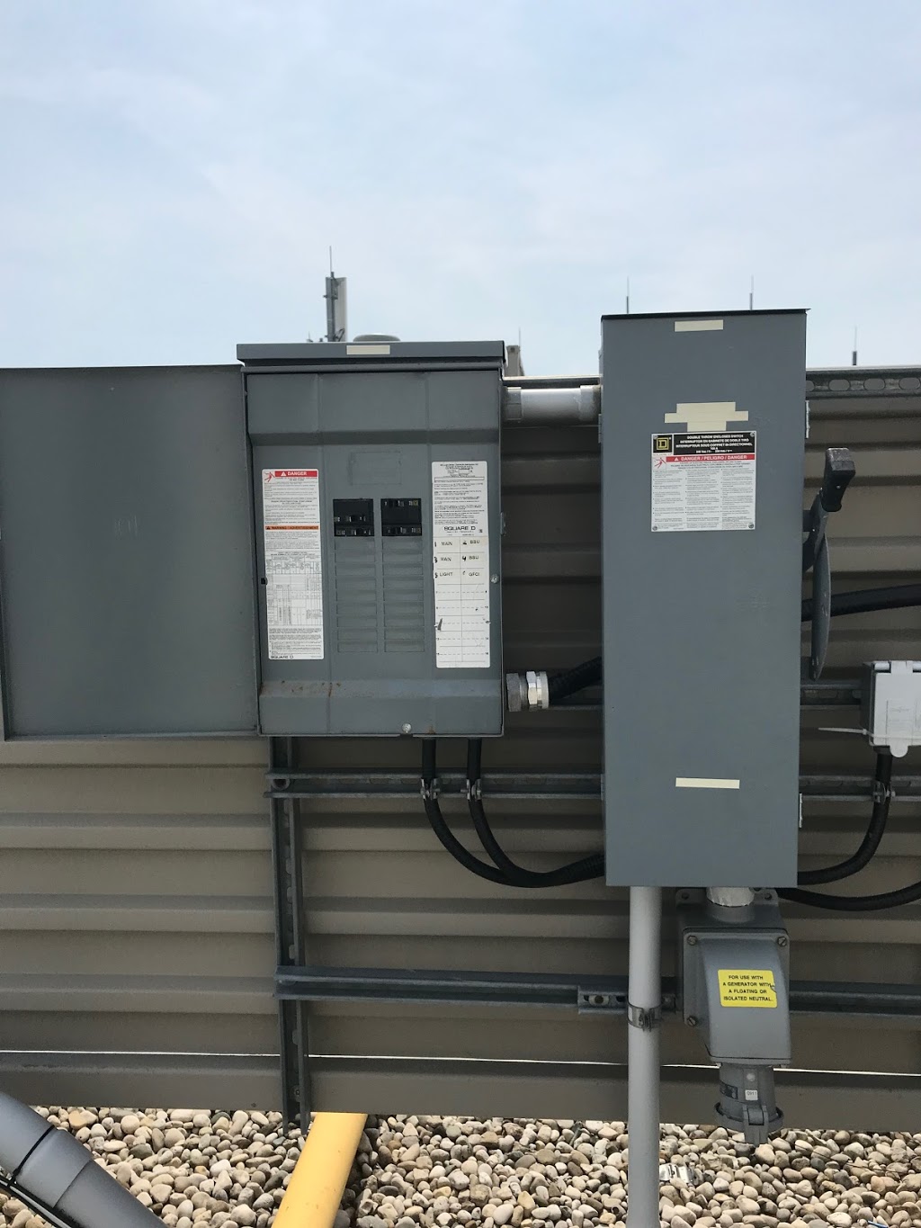 Camtech Electric Inc Richmond Hill | 111 Matteo David Dr, Richmond Hill, ON L4S 2S9, Canada | Phone: (416) 857-2007