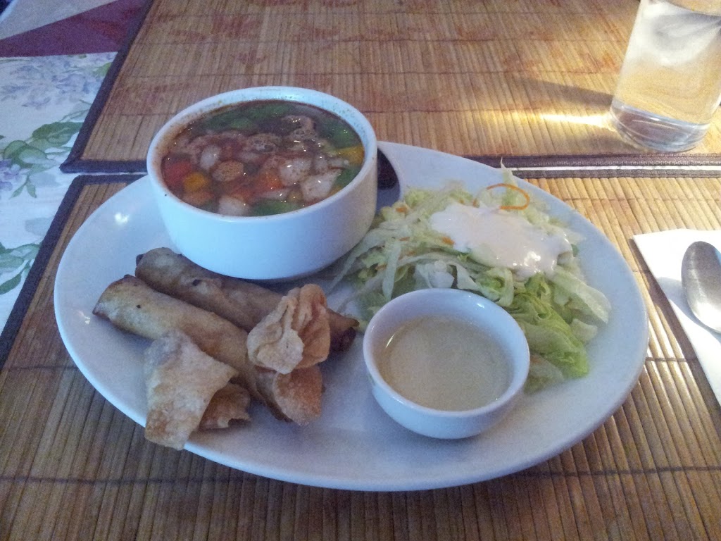 Restaurant Délices Thaï | 1887 Boulevard Pie-XI N, Québec, QC G3J 1P4, Canada | Phone: (418) 915-9234