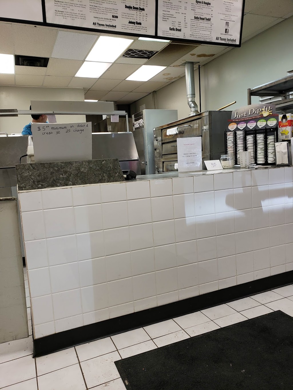 Johnny Gs Premium Pizza Plus | 4108 Petrolia Line Unit #1, Petrolia, ON N0N 1R0, Canada | Phone: (519) 882-2000