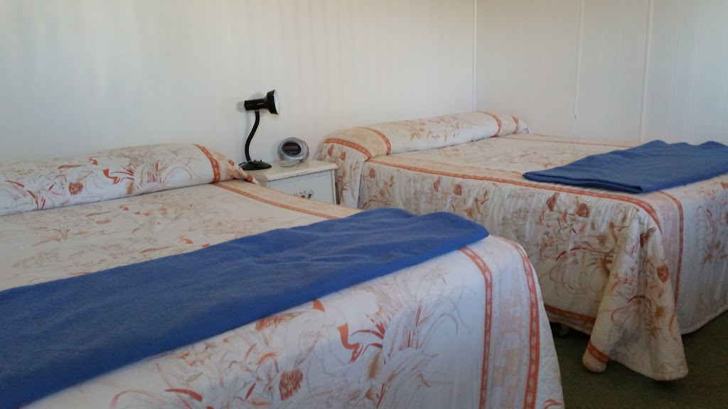 Northland Motel | 77 Trans-Canada Hwy, Latchford, ON P0J 1N0, Canada | Phone: (705) 676-2096
