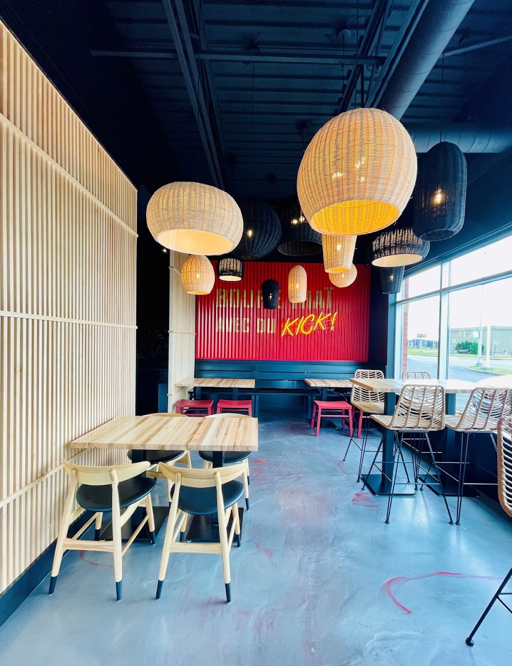Thaïzone Beauport Nord | 3320 Rue du Carrefour, Québec, QC G1C 8J9, Canada | Phone: (418) 660-8424