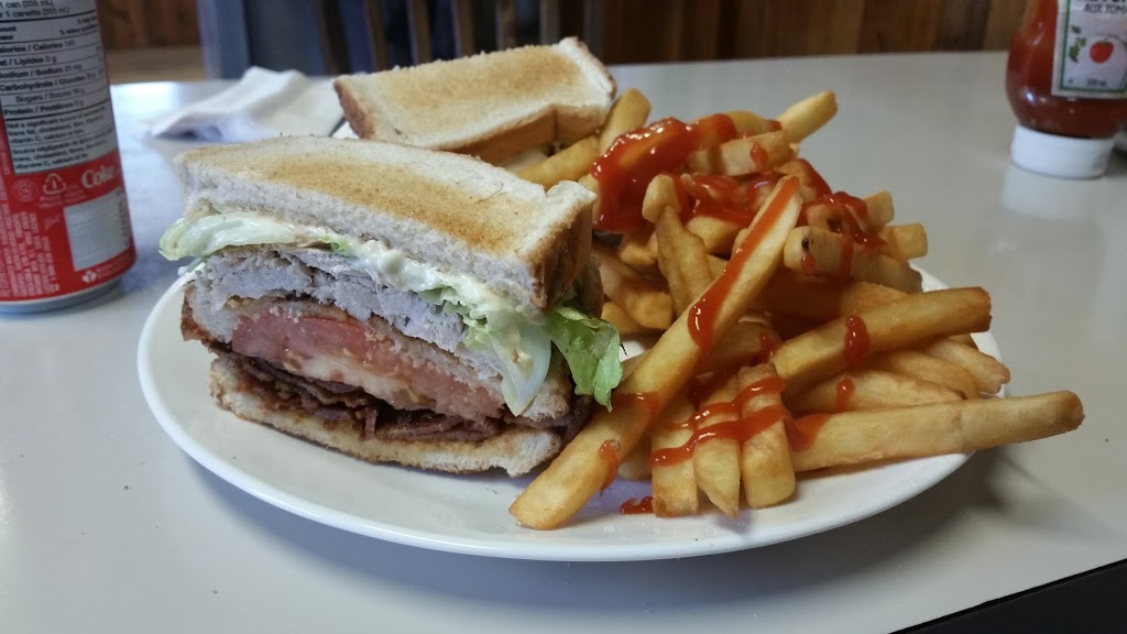 Forum Drive-In Restaurant | 580 Ritson Rd S, Oshawa, ON L1H 5K8, Canada | Phone: (905) 723-0682