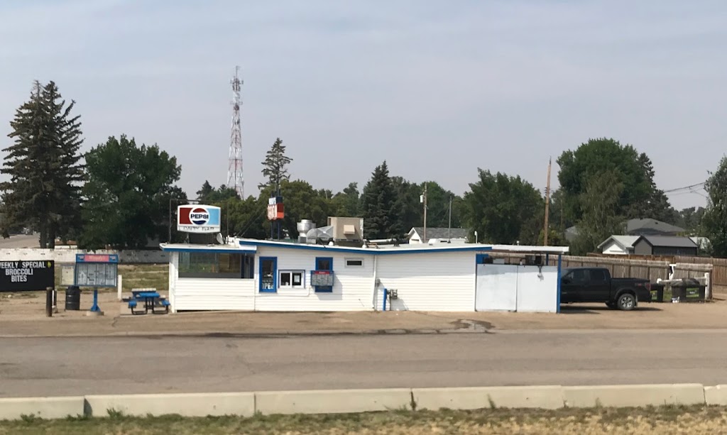 Wendys Dairy Bar | 104 2 Ave N, Vauxhall, AB T0K 2K0, Canada | Phone: (403) 654-2344