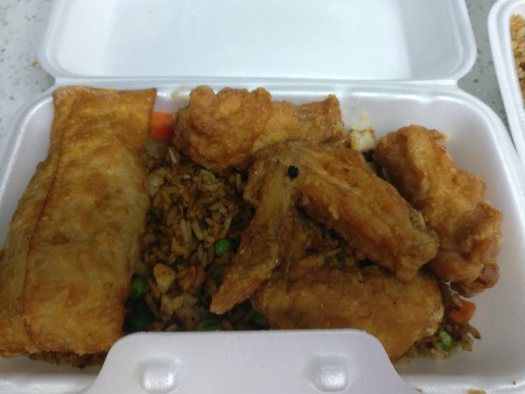 New East Garden | 2889 St Clair Ave E, East York, ON M4B 1N5, Canada | Phone: (416) 849-1766