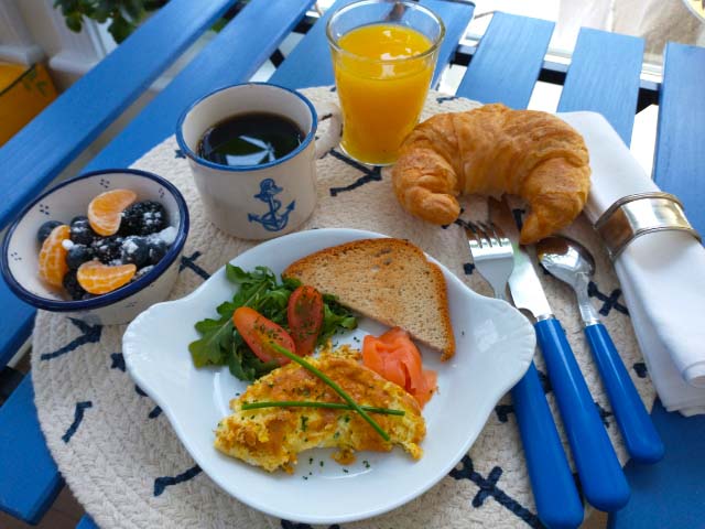 La Petite Hermine - B & B | 105 Rue des Sources, Lac-Delage, QC G3C 5C8, Canada | Phone: (418) 800-0628