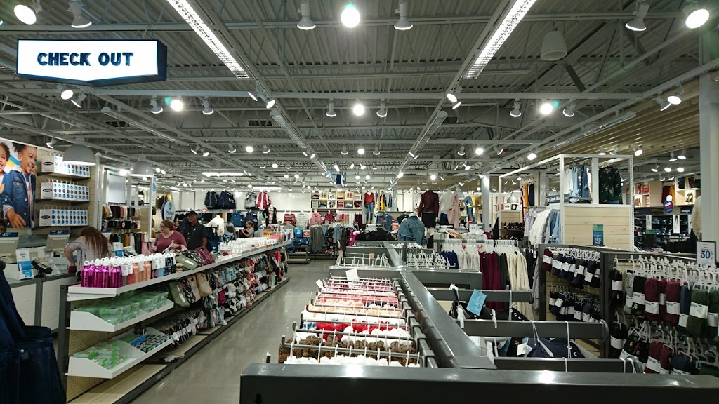 Old Navy Outlet | 1900 Military Rd, Niagara Falls, NY 14304, USA | Phone: (716) 371-4401