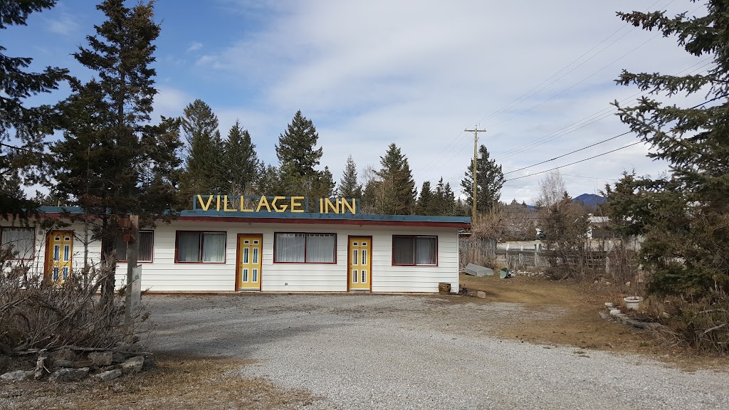 Windermere Village Inn Motel | 4711 Kootenay St, Windermere, BC V0B 2L2, Canada | Phone: (250) 342-9552