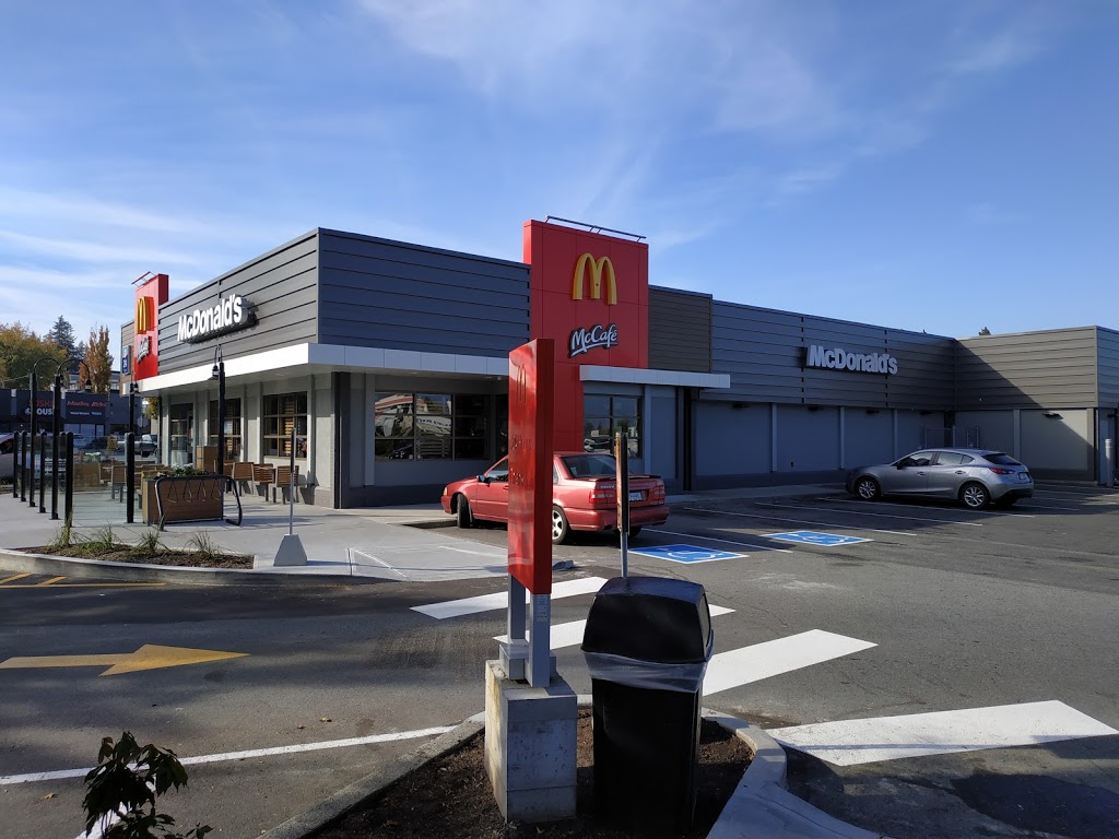 McDonalds | 12549 Harris Rd, Pitt Meadows, BC V3Y 2J4, Canada | Phone: (604) 465-4117