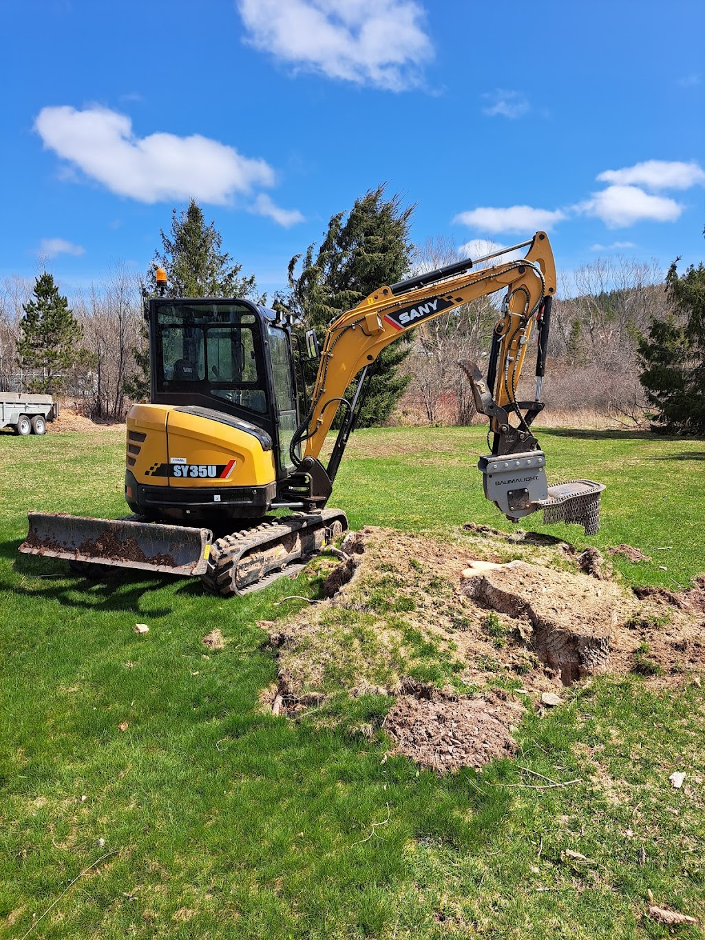 Richard Cook Excavation | 4175 Little Harbour Rd, Frasers Mountain, NS B2H 5C4, Canada | Phone: (902) 759-3809