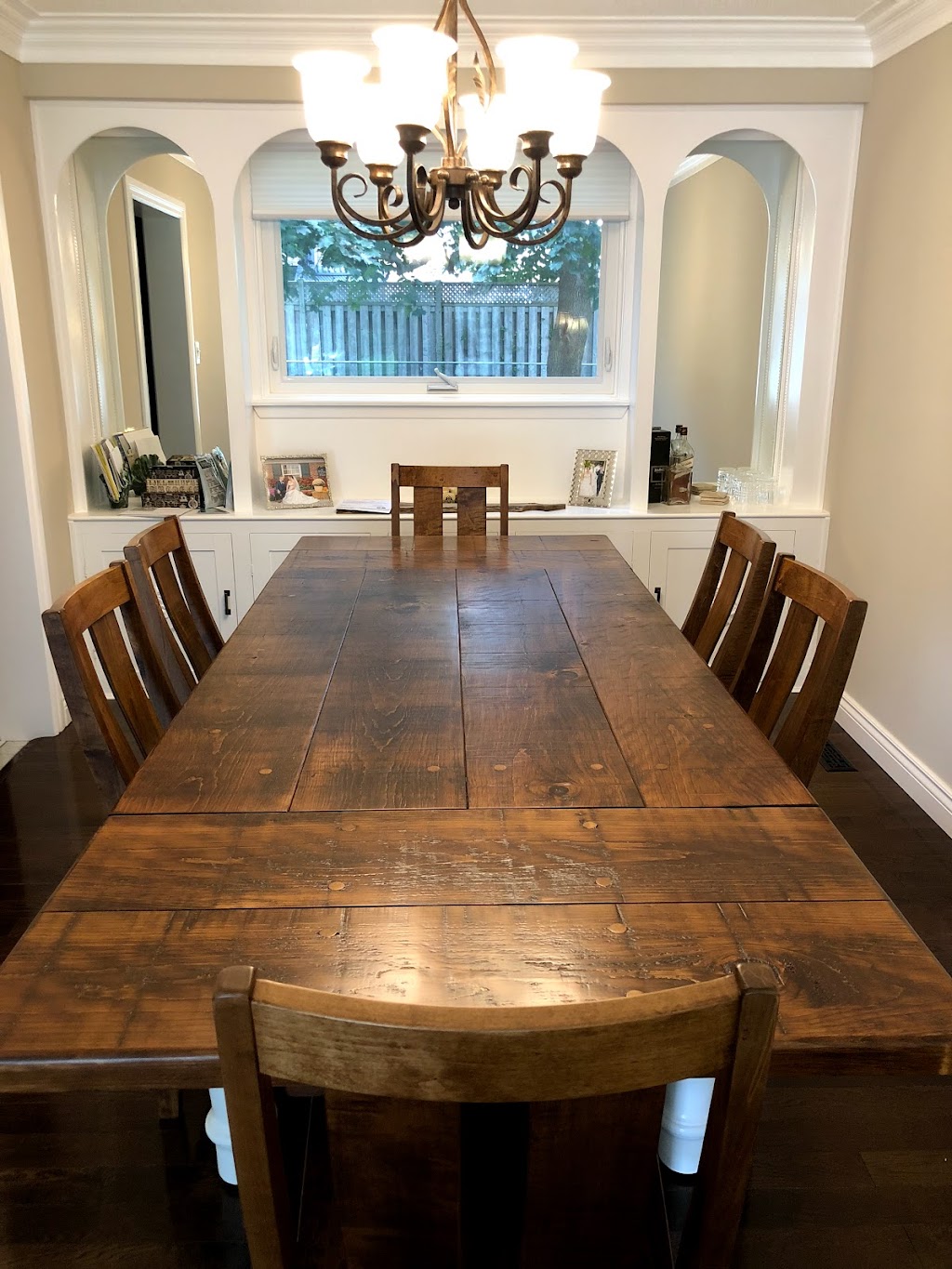 Penwood Furniture | 270 North Service Rd W e1, Oakville, ON L6M 2R8, Canada | Phone: (905) 844-5333