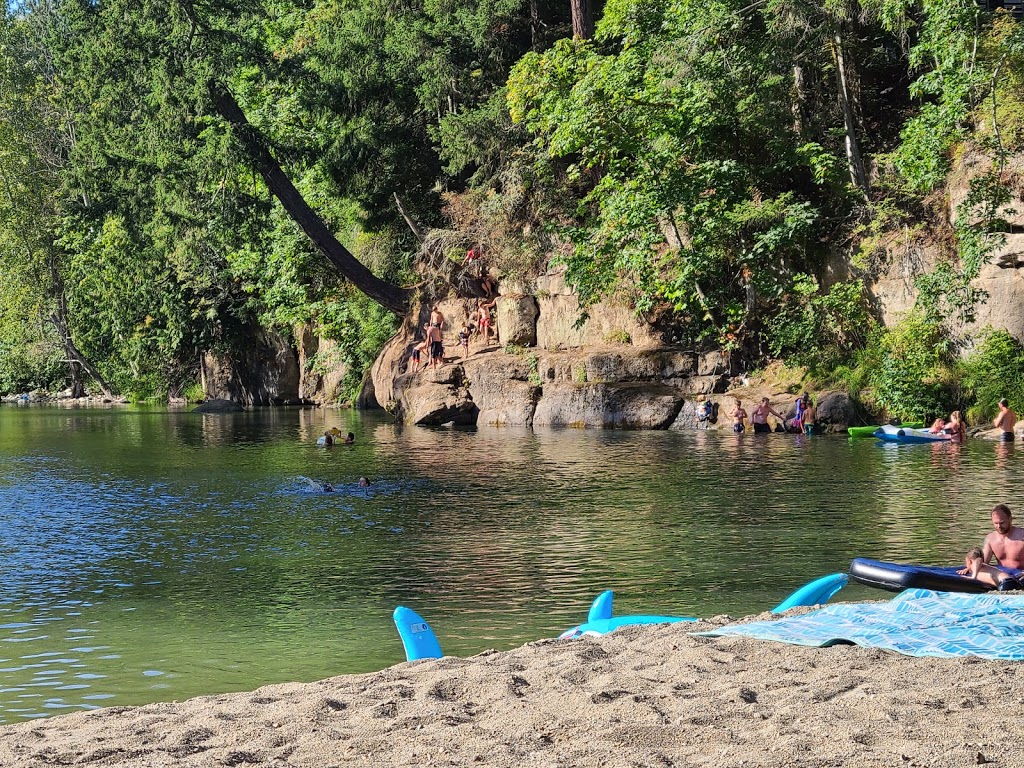 Parrys RV Park | 380 Martindale Rd, Parksville, BC V9P 1R7, Canada | Phone: (250) 248-6242