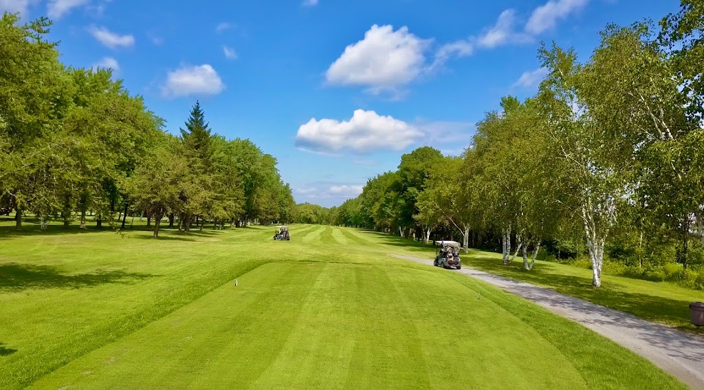 Club de golf Rivière-Rouge | 169 QC-201, Coteau-du-Lac, QC J0P 1B0, Canada | Phone: (450) 763-2200
