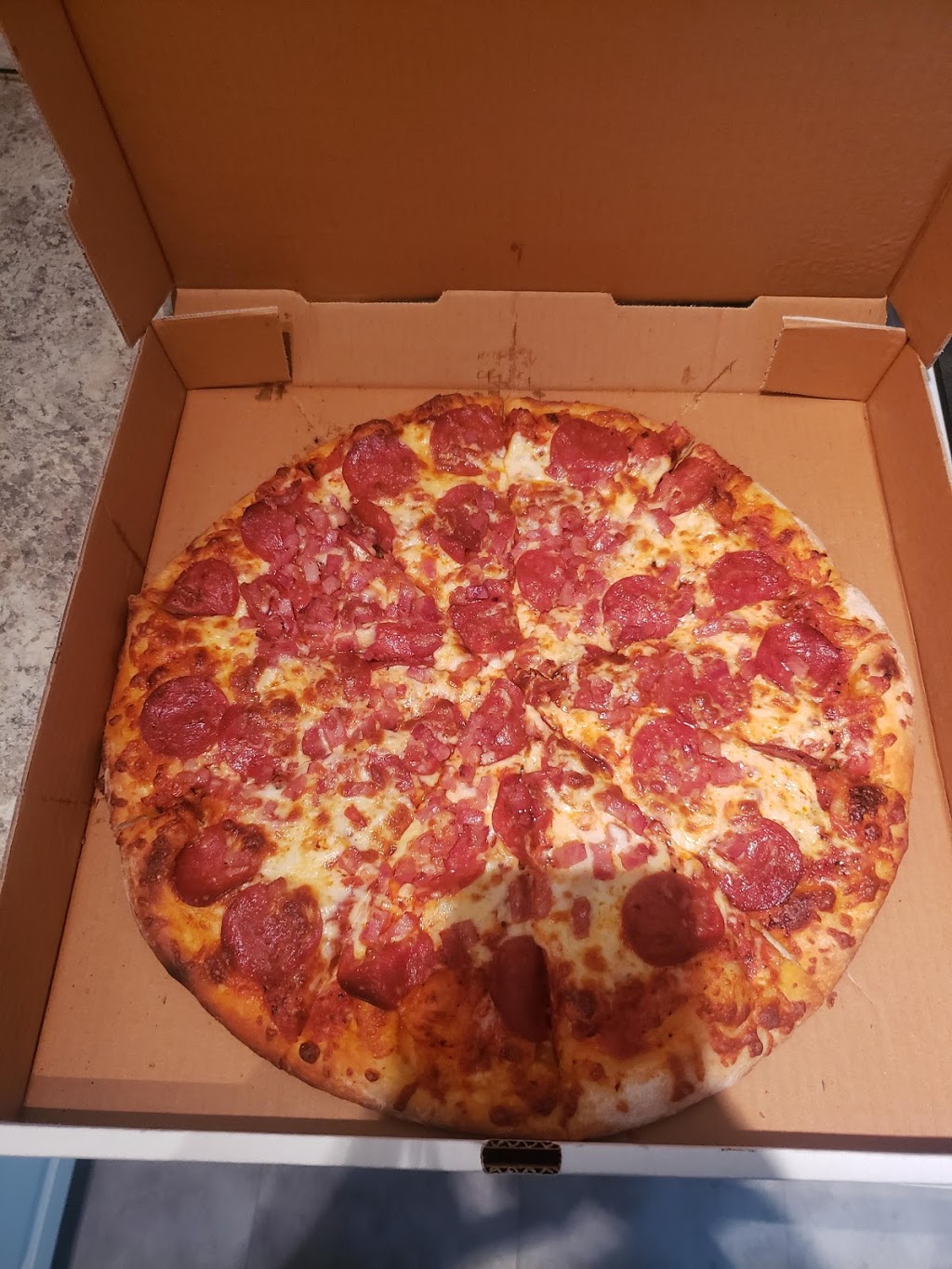 King Pizza | 44 King St E, Stoney Creek, ON L8G 1K1, Canada | Phone: (905) 662-6672
