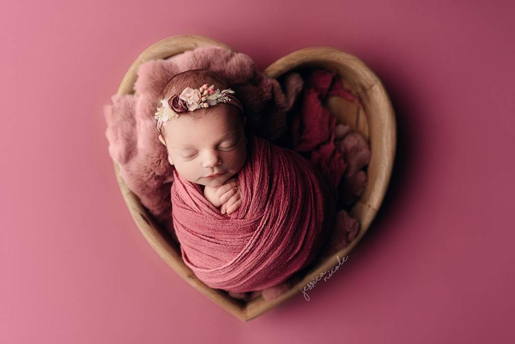 Jessica Nicole Photography | 43 Harry Gay Dr, Courtice, ON L1E 0B2, Canada | Phone: (905) 995-1594