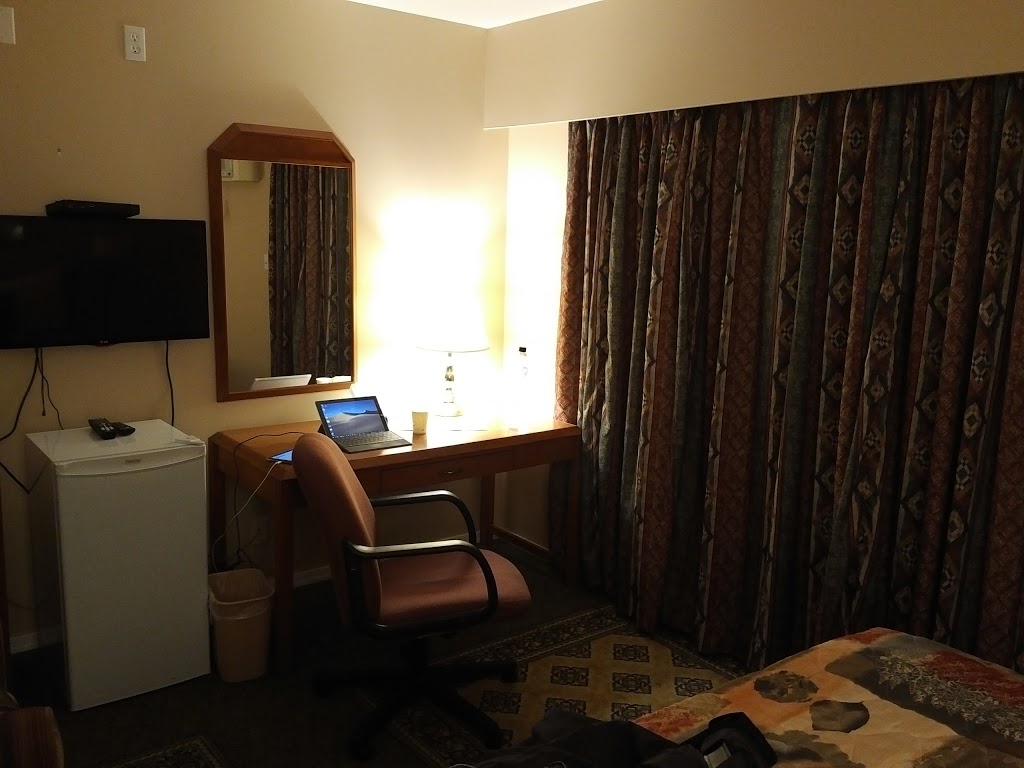 Sahara Courtyard Inn LTD | 6205 Cottonwood Dr, Osoyoos, BC V0H 1V0, Canada | Phone: (250) 495-7211