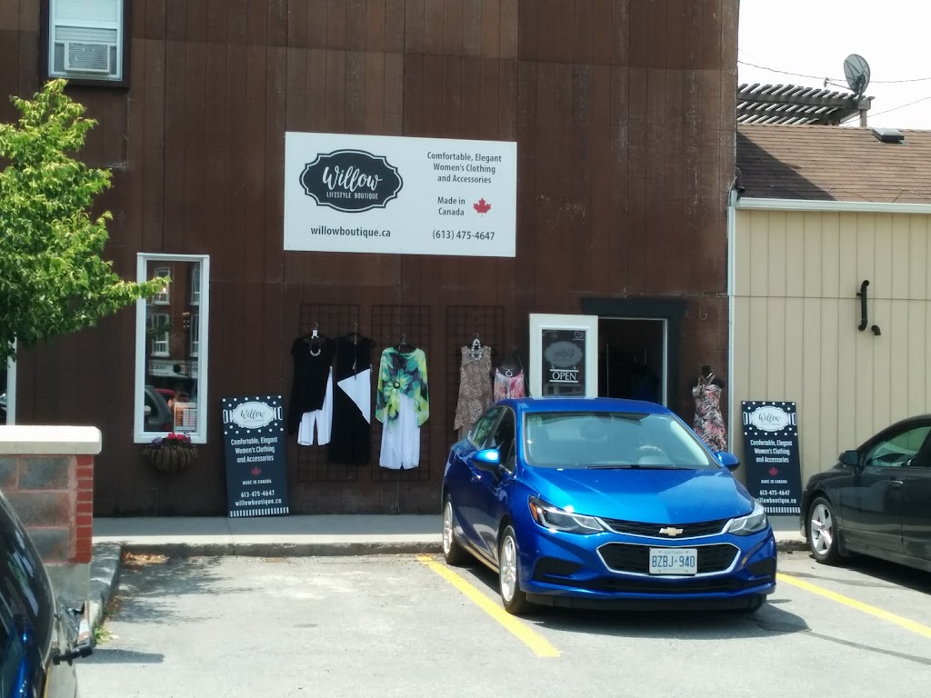 Serendipity Treasures | 30 Main St, Brighton, ON K0K 1H0, Canada | Phone: (613) 475-1501