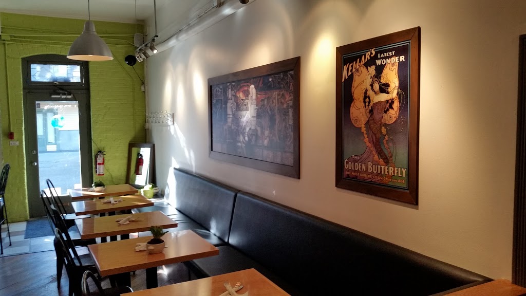 Mesa Familiar | 1296 Gladstone Ave, Victoria, BC V8T 1G6, Canada | Phone: (778) 265-4725