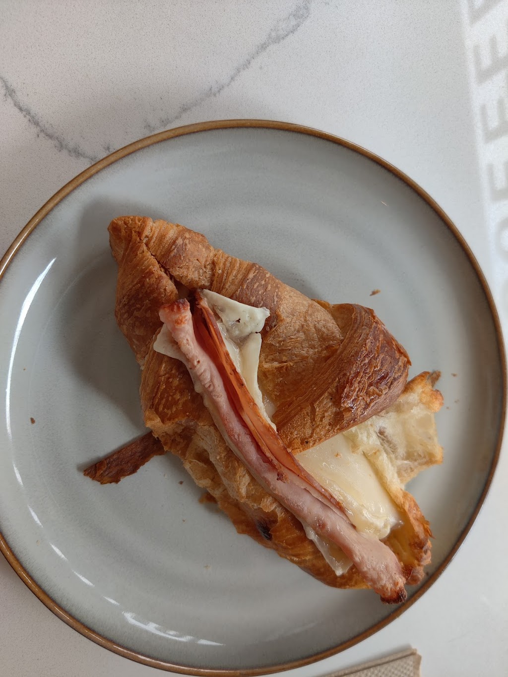 Pocket Coffee | 317 A 19 St NW, Calgary, AB T2N 2J2, Canada | Phone: (403) 283-2497