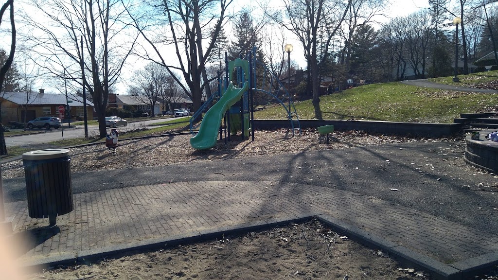 Parc St-Isabelle (Terrain de soccer) | 3000 Rue de la Matapédia, Québec, QC G1W 1Y1, Canada