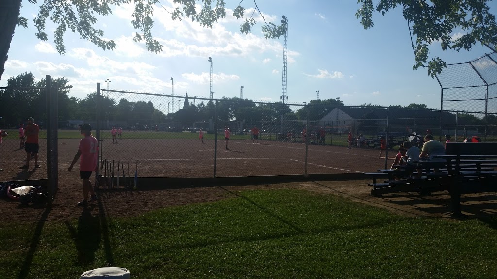 Amherstburg Recreation | 209 Victoria St S, Amherstburg, ON N9V 3N8, Canada | Phone: (519) 736-5712