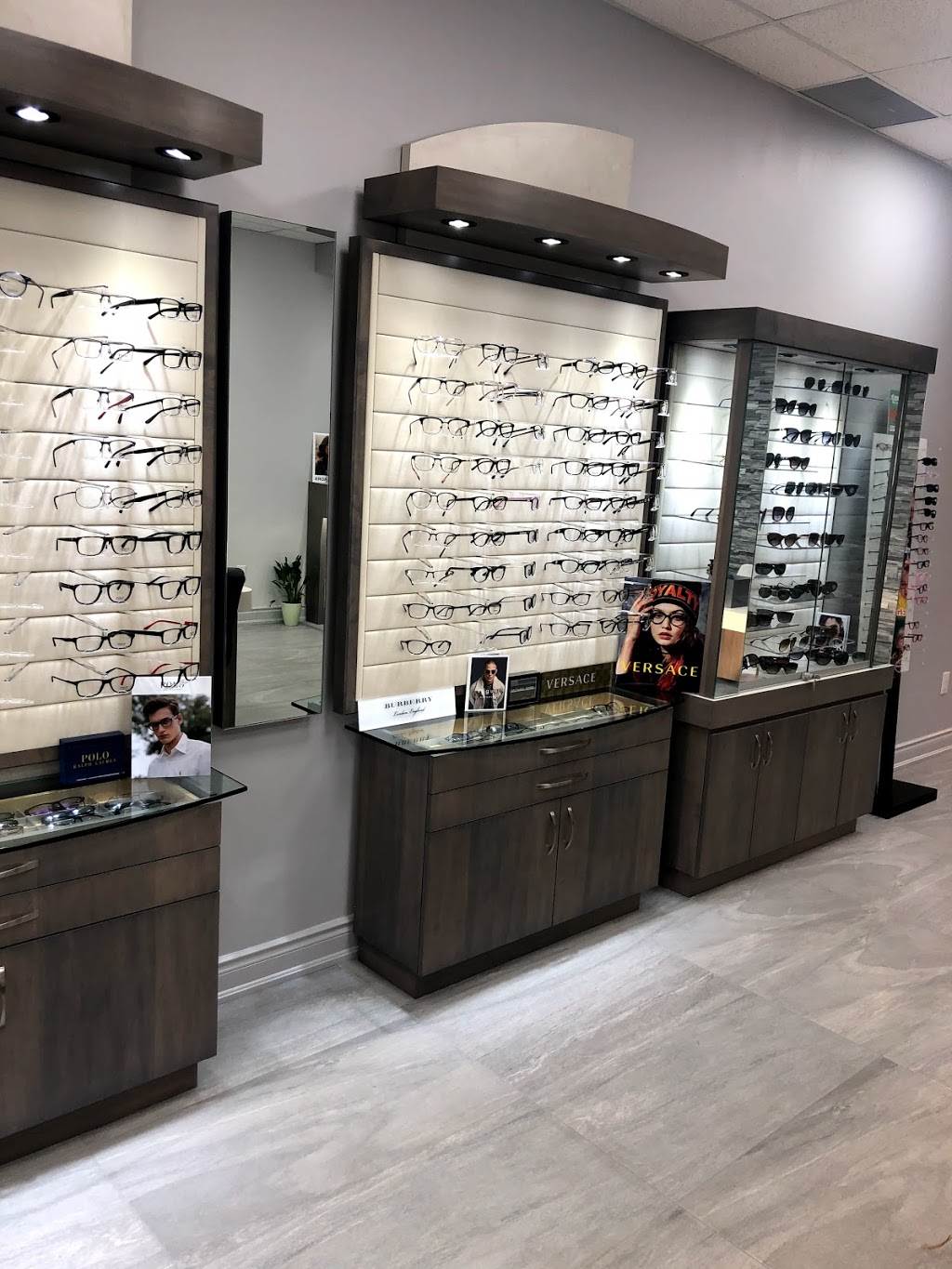Millcreek Vision Care | 6400 Millcreek Dr Unit 4, Mississauga, ON L5N 3E7, Canada | Phone: (905) 821-9188