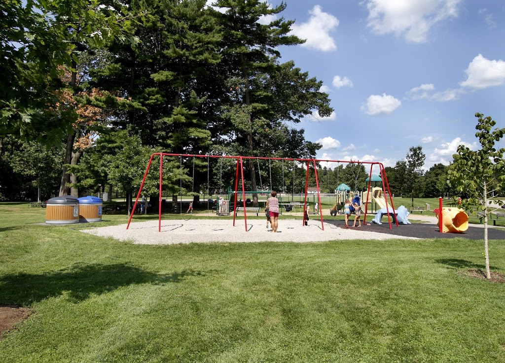 LaSalle Park | 50 North Shore Boulevard, Burlington, ON L7T 4A4, Canada | Phone: (905) 335-7738