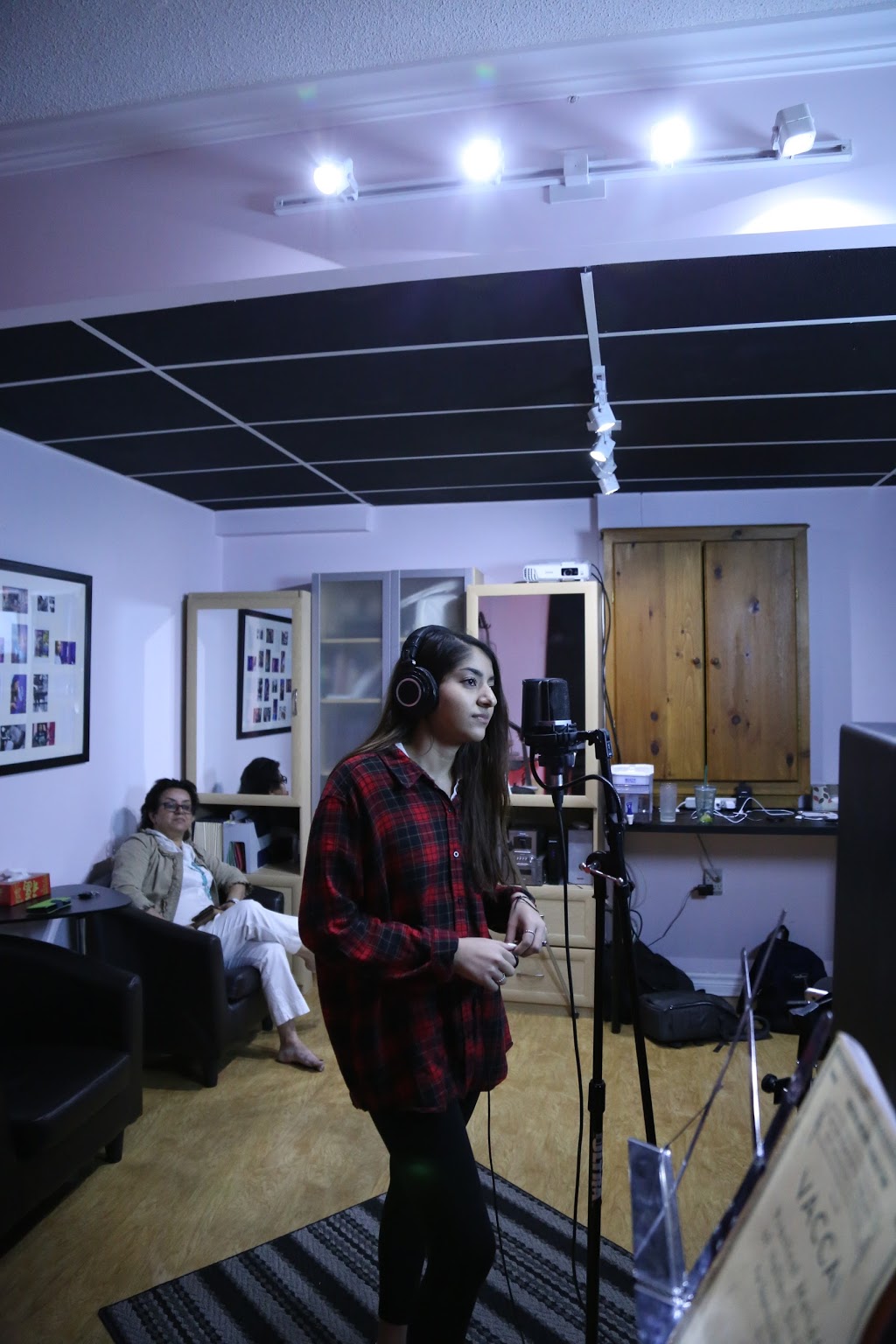 VocalStudio | 3215b Yonge St, Toronto, ON M4N 2L3, Canada | Phone: (416) 570-2496