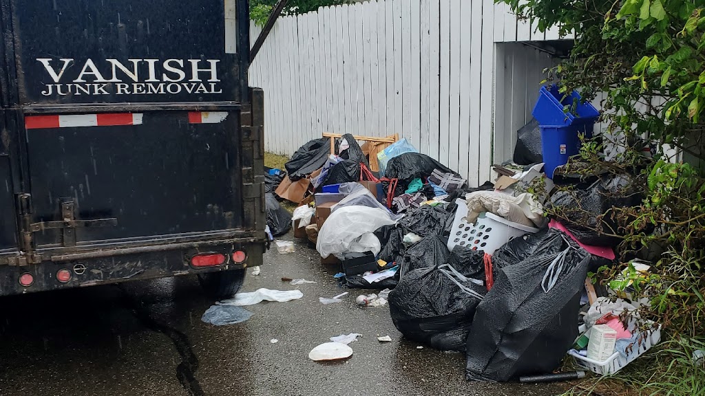 Vanish Junk Removal & Bin rentals | 16828 65 St NW, Edmonton, AB T5Y 3W6, Canada | Phone: (780) 660-4663