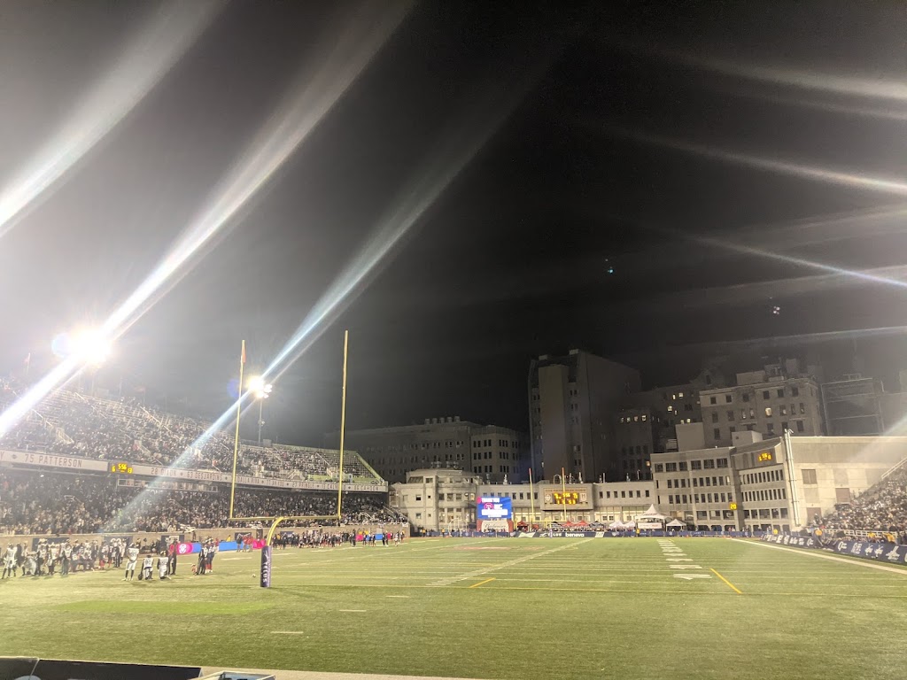 Percival Molson Memorial Stadium | 475 Av. des Pins, Montréal, QC H2W 1S4, Canada | Phone: (514) 398-7000