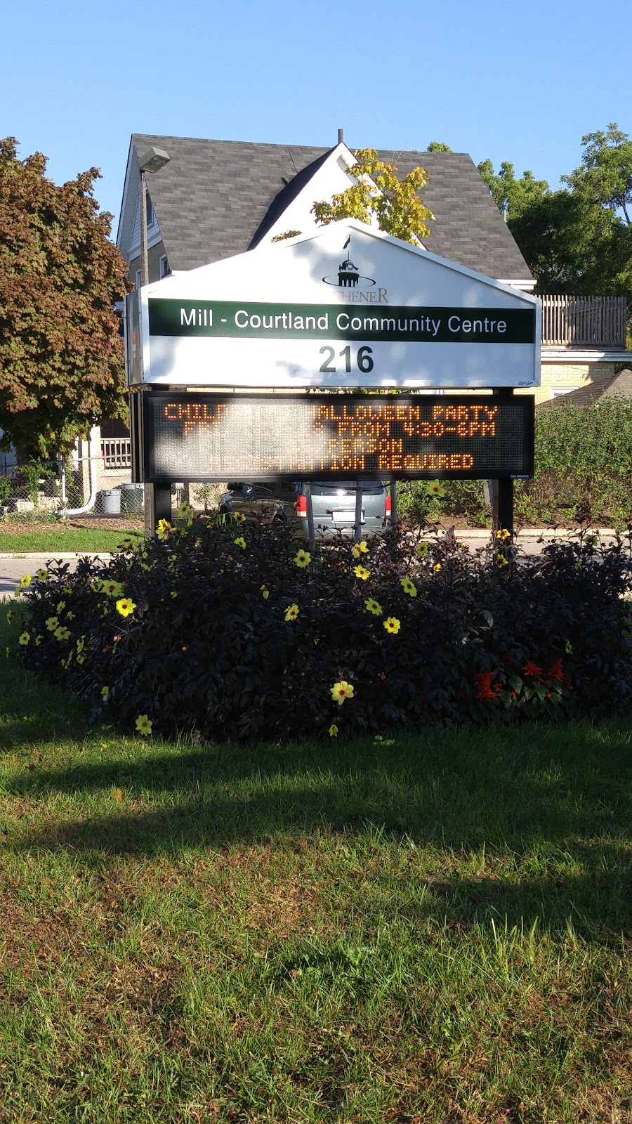 Mill Courtland Community Centre | 216 Mill St, Kitchener, ON N2M 3R2, Canada | Phone: (519) 741-2491